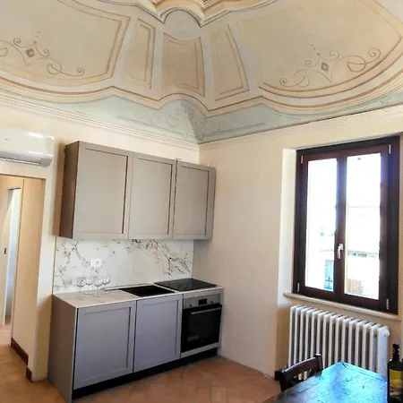 Monsignore, Apartment Pesaro